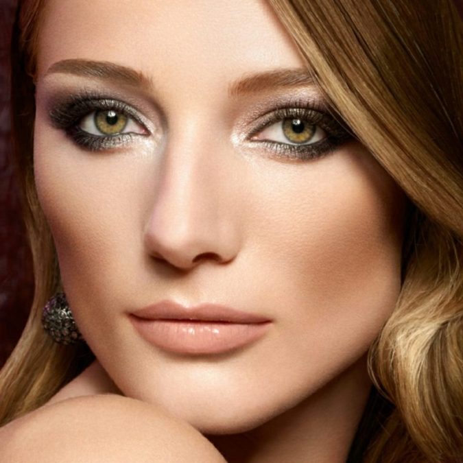 black and silver 60+ Hottest Smokey Eye Makeup Looks - 68