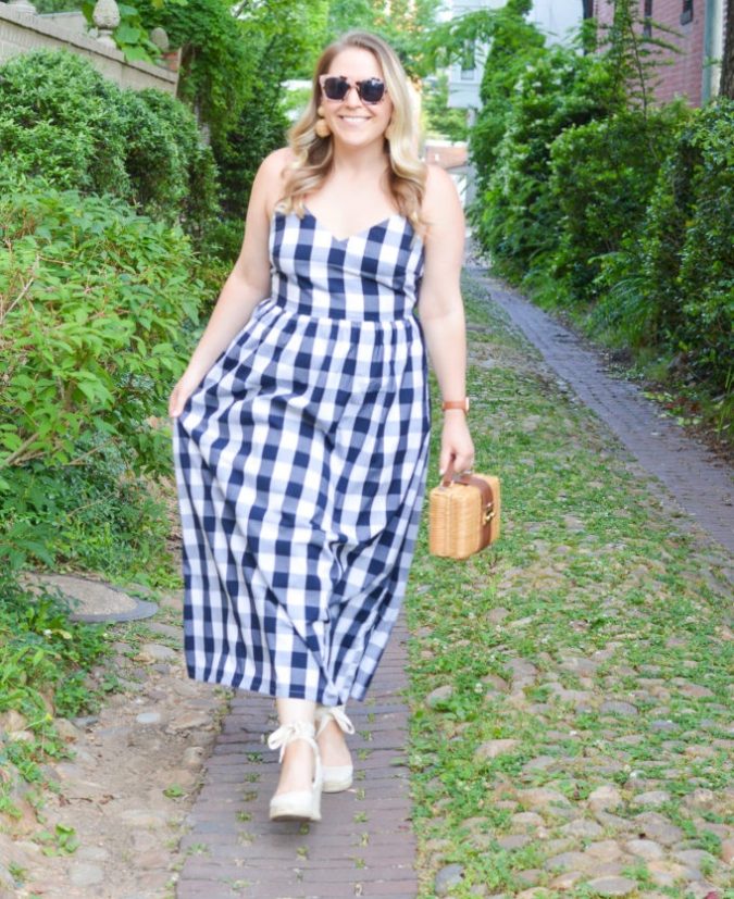 Breezy maxi dress. 1 140 First-Date Outfit Ideas That Make You Special - 15