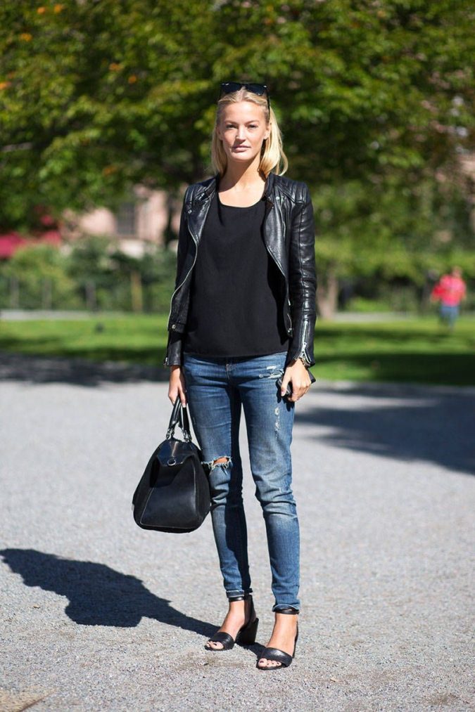 Denim jeans. 2 140 First-Date Outfit Ideas That Make You Special - 31