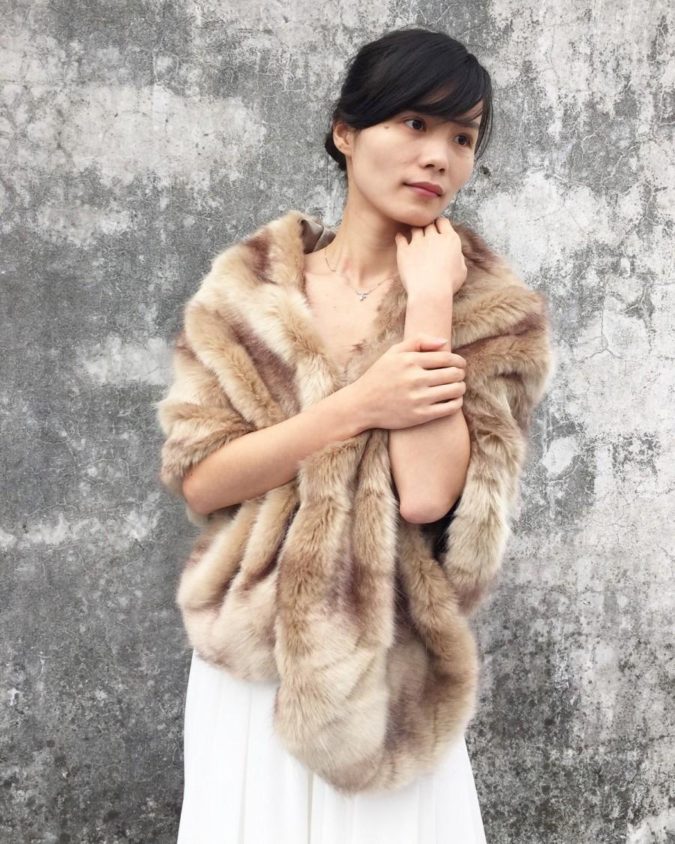 140+ Lovely Women's Outfit Ideas for Winter 48 Faux Fur Stole 2 140+ Lovely Women's Outfit Ideas for Winter - 48
