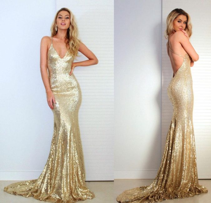 Golden backless dress. 1 120+ Breathtaking Birthday Party Outfits for Ladies - 39