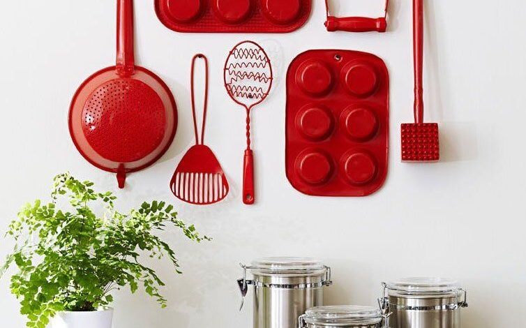 Grouping by color 2 100+ Smartest Storage Ideas for Small Kitchens - Genius Storage Hacks for Small Kitchens 1