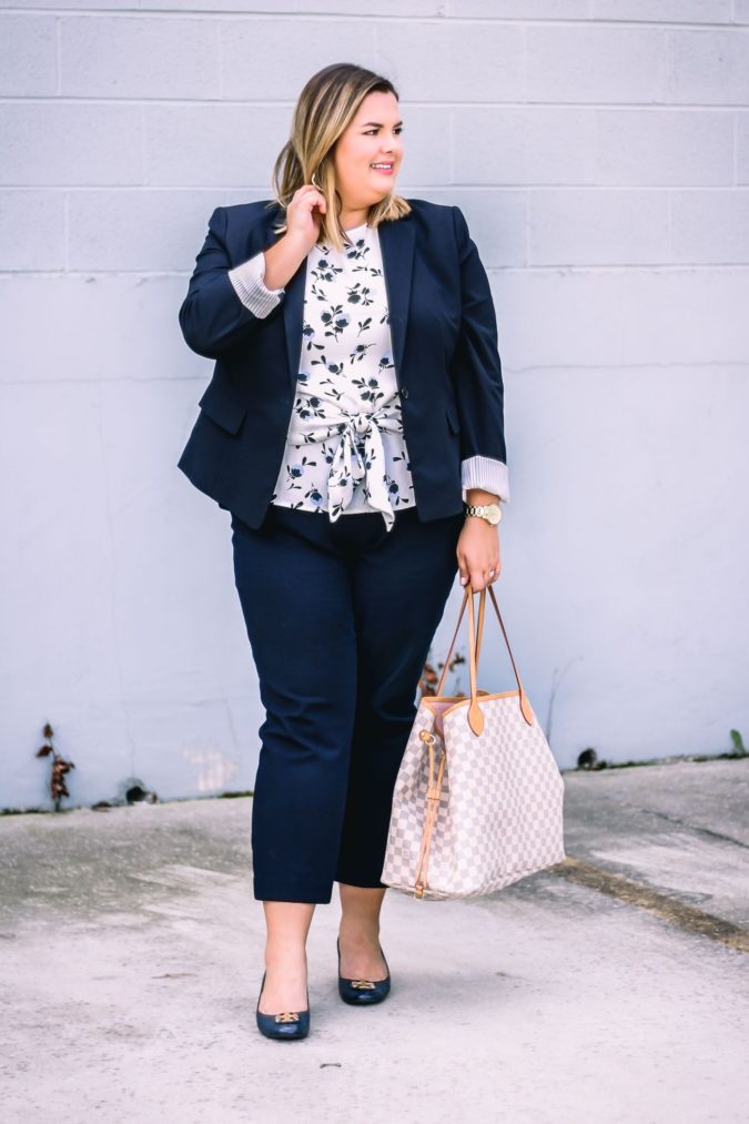 Interview outfits. 1 115+ Elegant Work Outfit Ideas for Plus Size Ladies - 2