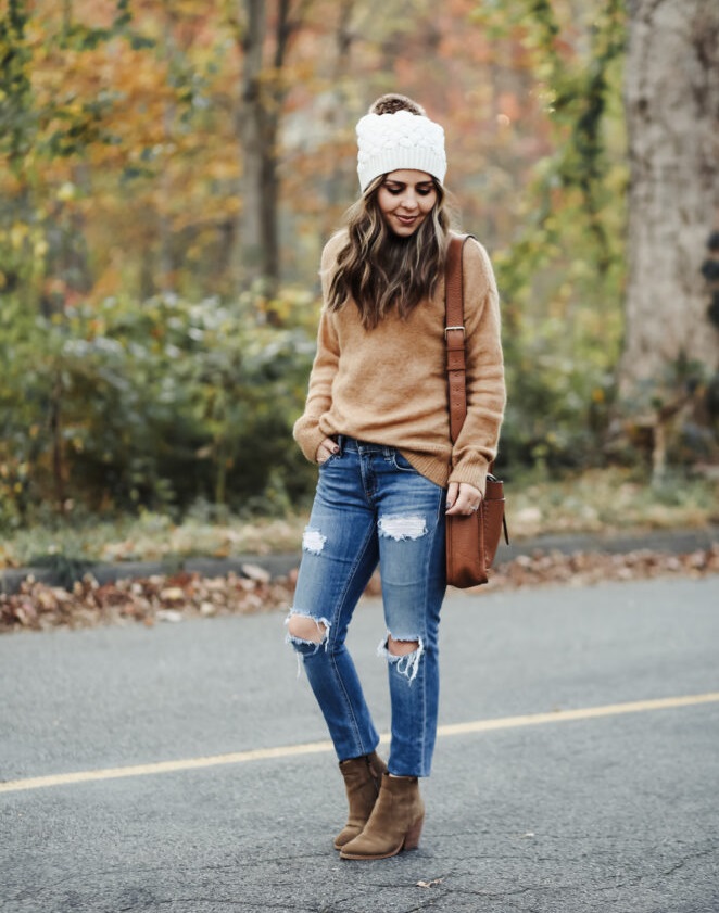 Knit sweater cap and jeans 140+ Lovely Women's Outfit Ideas for Winter - 64