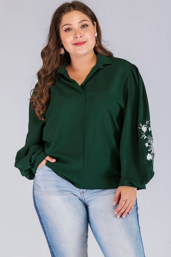 115+ Elegant Work Outfit Ideas for Plus Size Ladies 3 Long sleeve blouse 115+ Elegant Work Outfit Ideas for Plus Size Ladies - 3