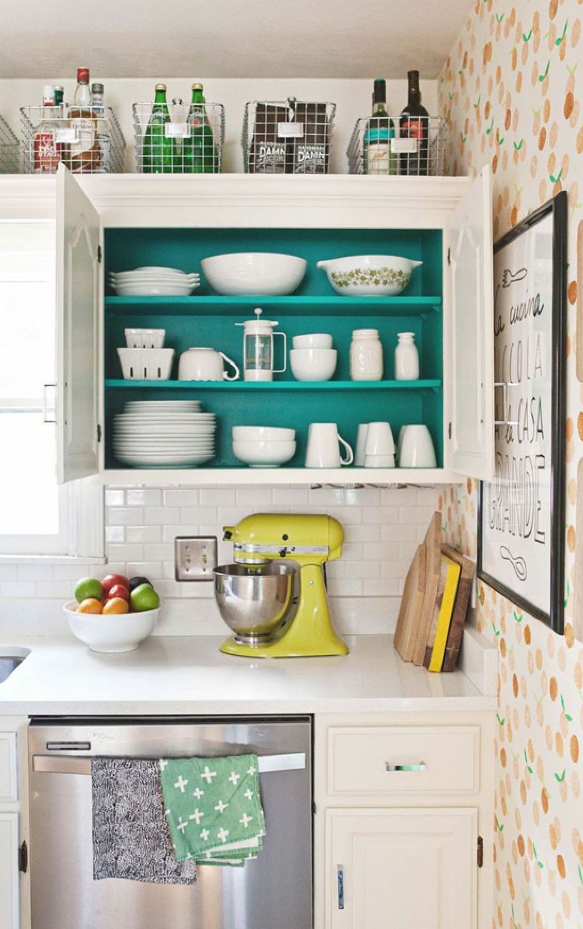 Maximizing cabinet top 2 80+ Unusual Kitchen Design Ideas for Small Spaces - 20