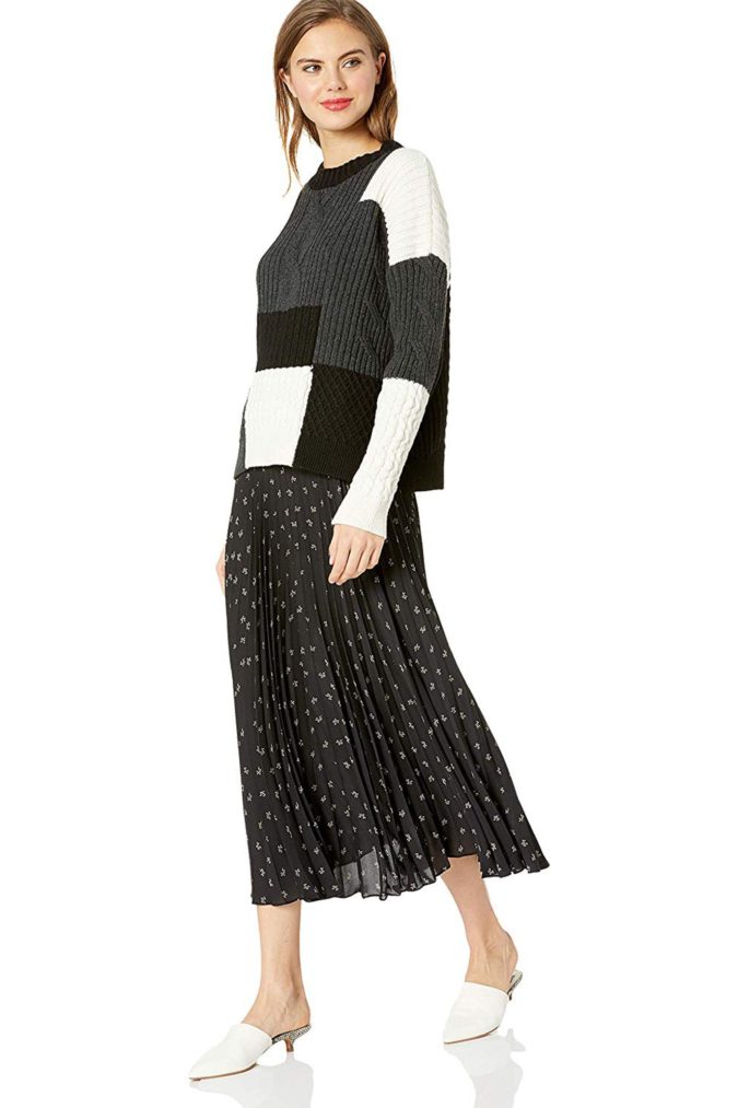 Multicolor sweater 1 140+ Lovely Women's Outfit Ideas for Winter - 65