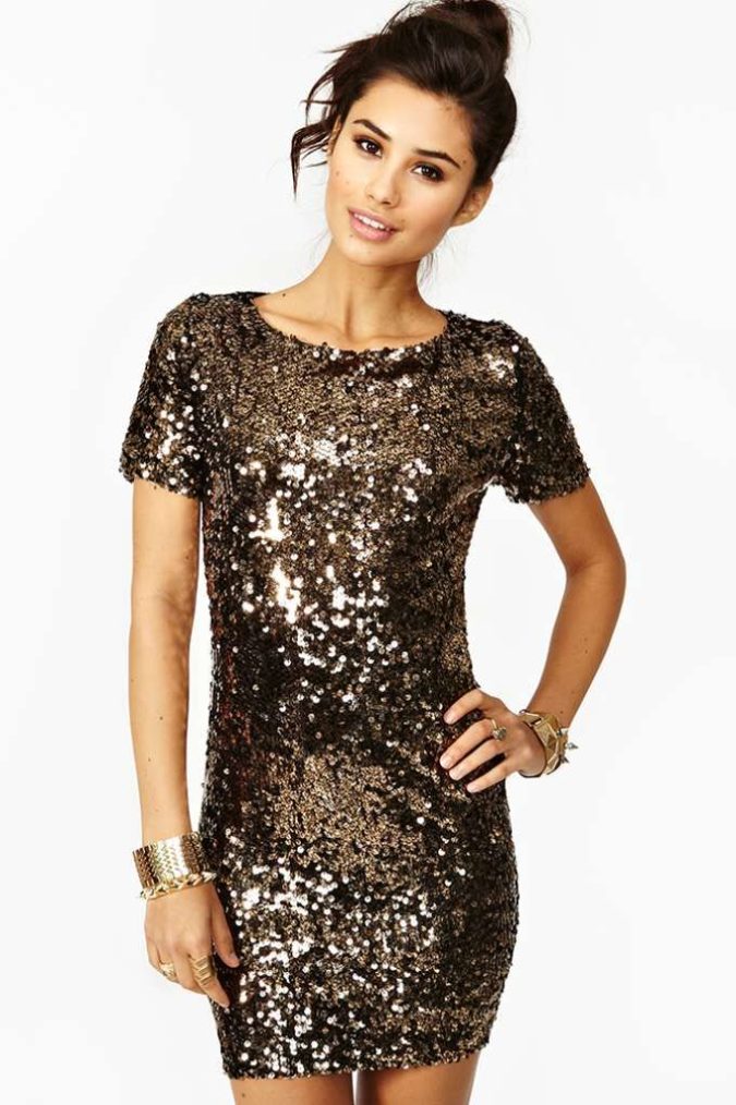 Sequin dress 120+ Breathtaking Birthday Party Outfits for Ladies - 25