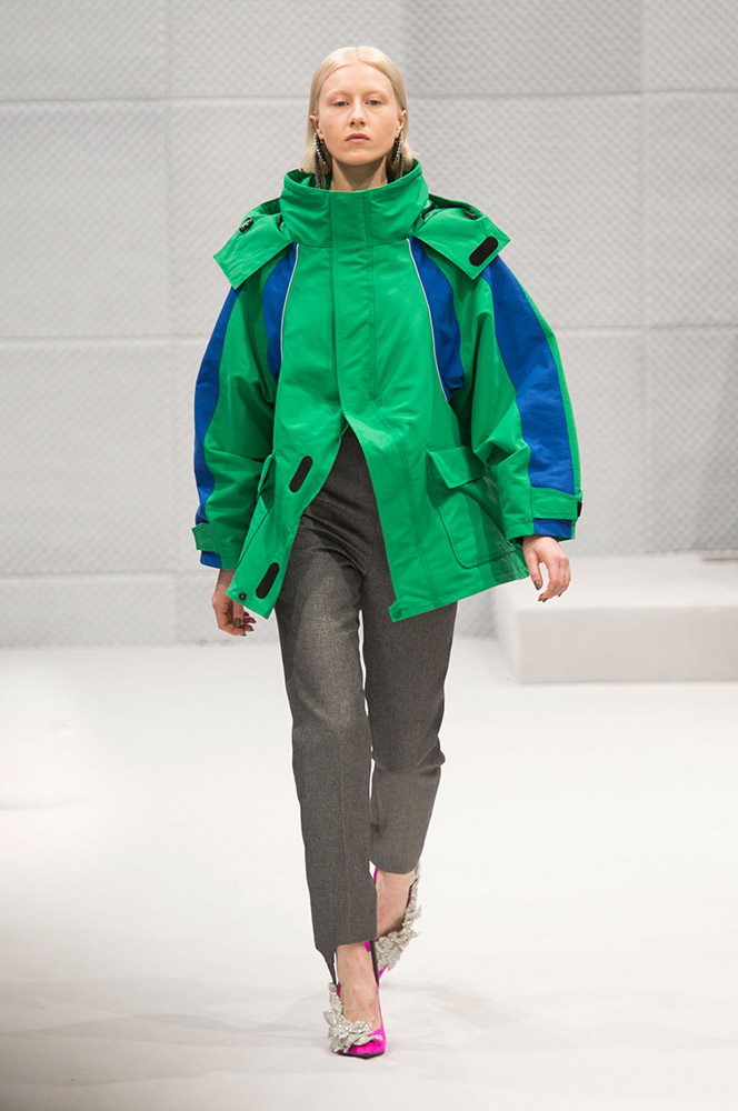Ski Jackets. 2 140+ Lovely Women's Outfit Ideas for Winter - 23