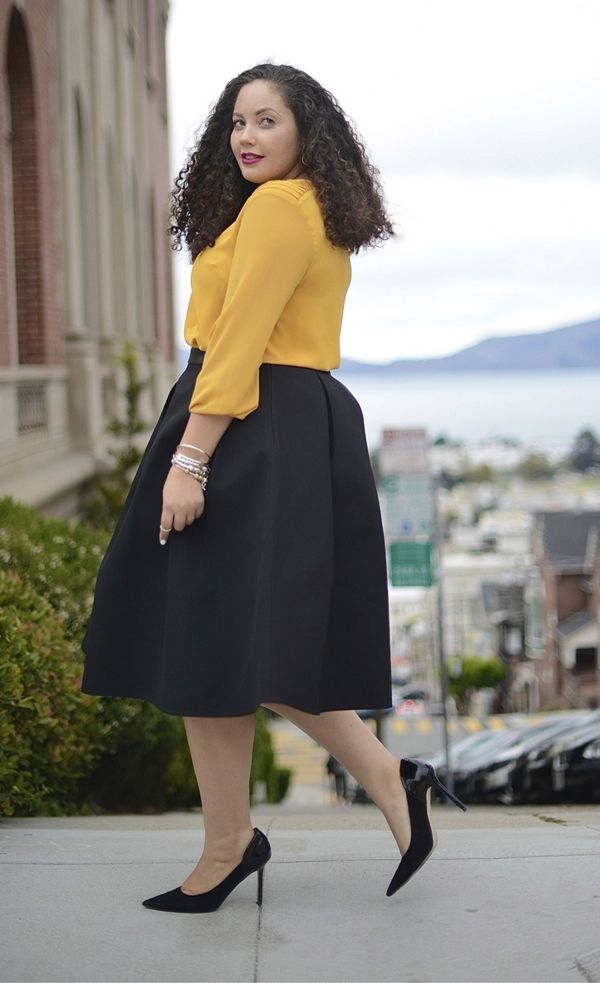 Skirt and shirt. 9 115+ Elegant Work Outfit Ideas for Plus Size Ladies - 9