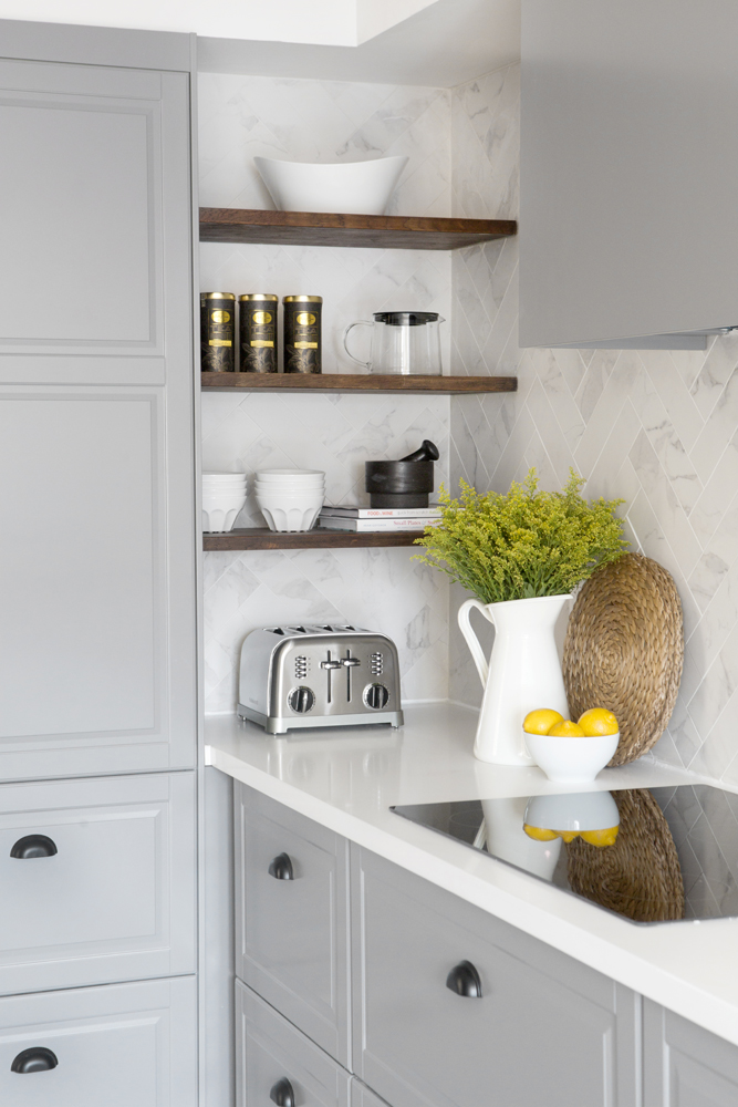 Using shelves 1 100+ Smartest Storage Ideas for Small Kitchens - 55