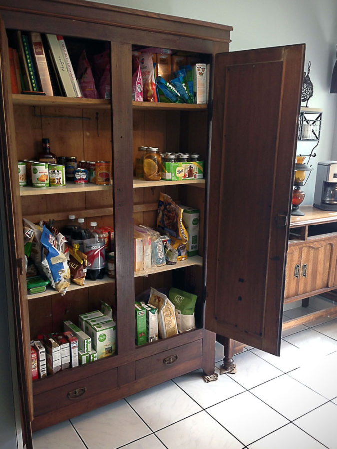 closet 100+ Smartest Storage Ideas for Small Kitchens - 30