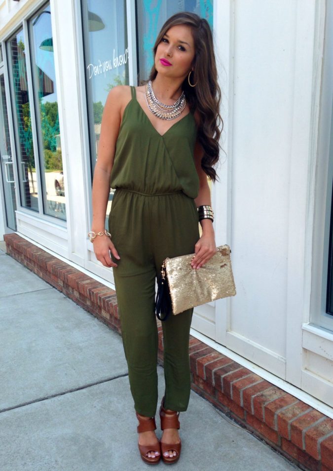 jumpsuit 4 140 First-Date Outfit Ideas That Make You Special - 20