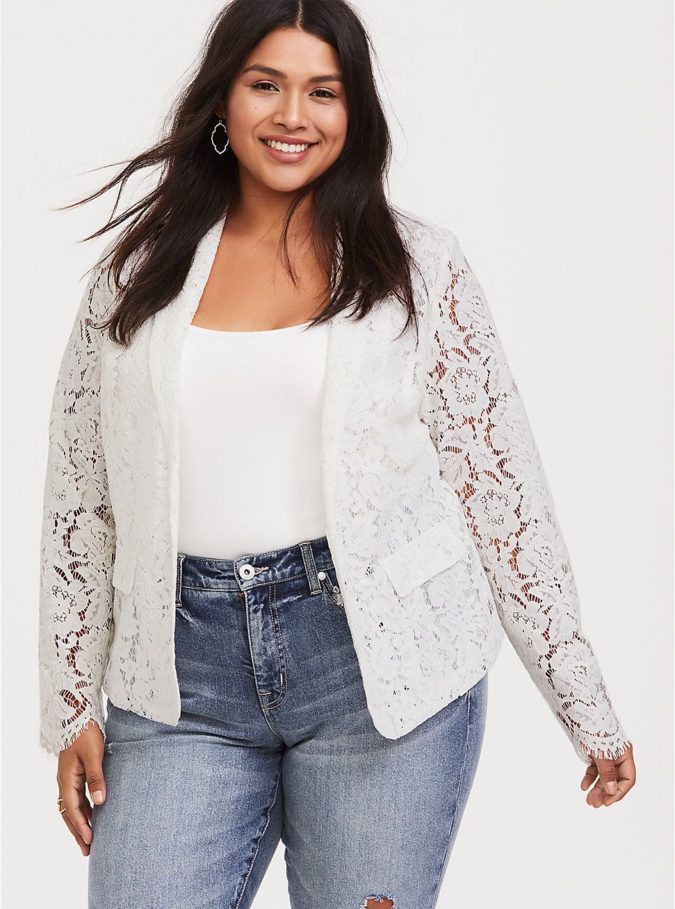 115+ Elegant Work Outfit Ideas for Plus Size Ladies 4 lace blazer. 1 115+ Elegant Work Outfit Ideas for Plus Size Ladies - 4