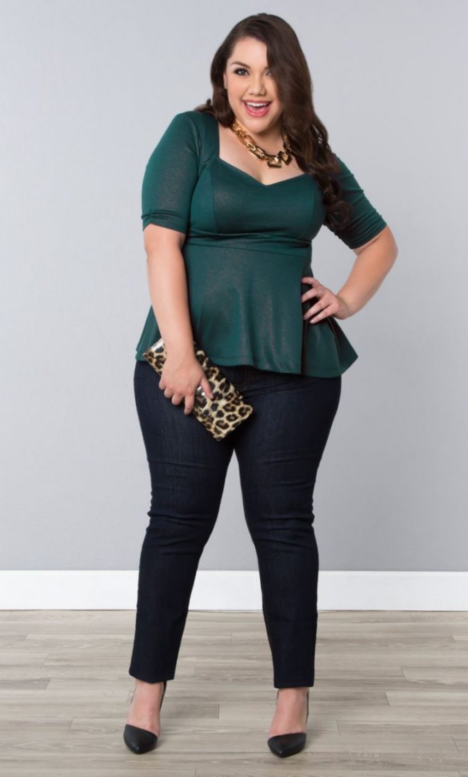 simple look. 115+ Elegant Work Outfit Ideas for Plus Size Ladies - 3