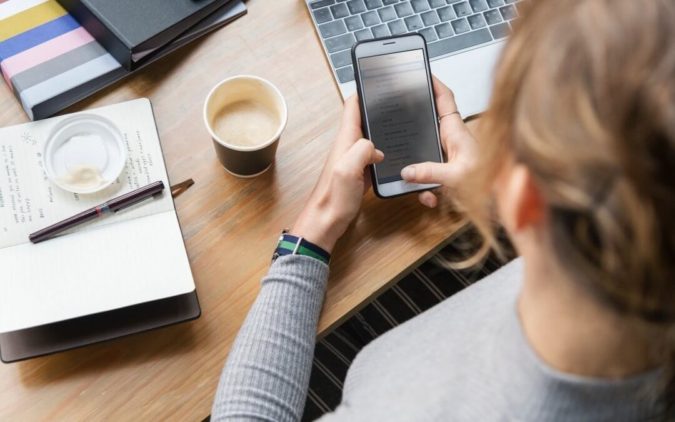 virtual assistant Most 7 Suitable Jobs for Students - 4