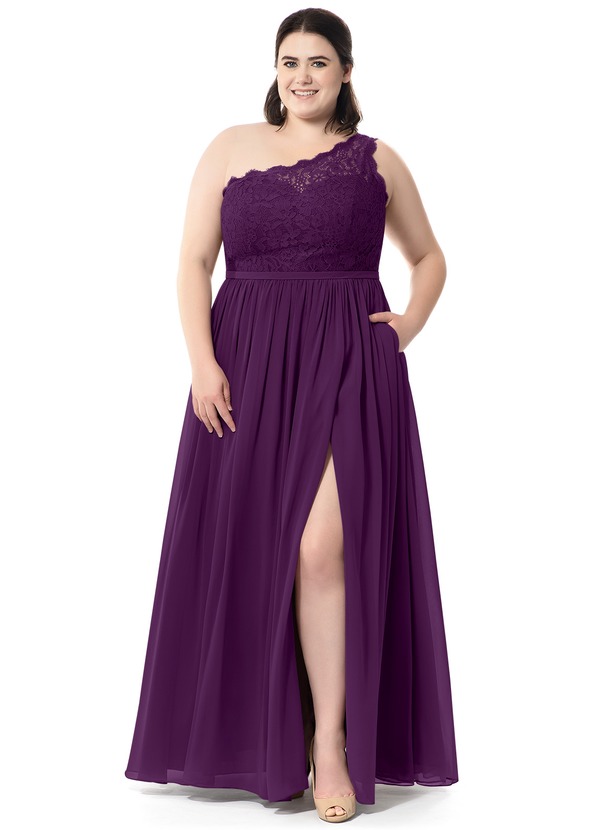 Evening gown.. 1 70+ Stylish Plus-Size Fashion Trends - 40