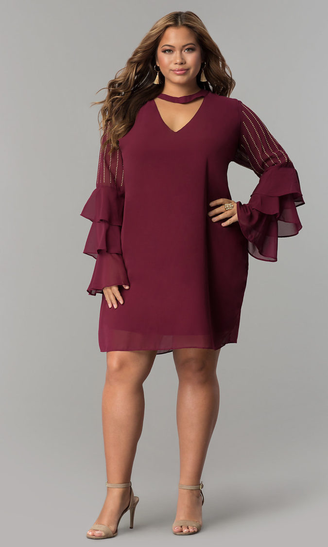Evening-gown..-675x1125 70+ Stylish Plus-Size Fashion Trends in 2021