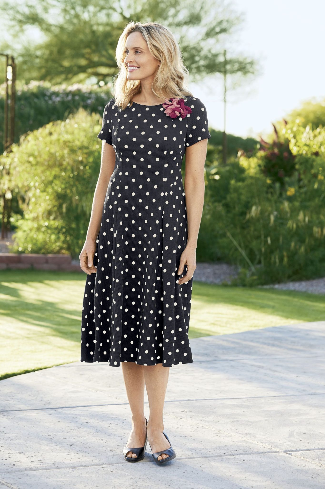 80+ Fabulous Outfits For Women Over 50