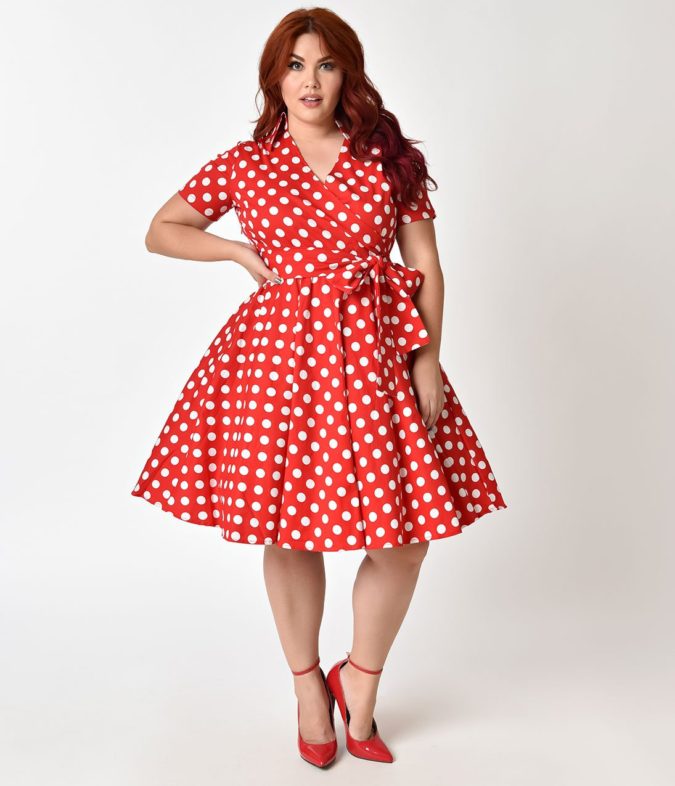 Polka dot dress 70+ Stylish Plus-Size Fashion Trends - 15