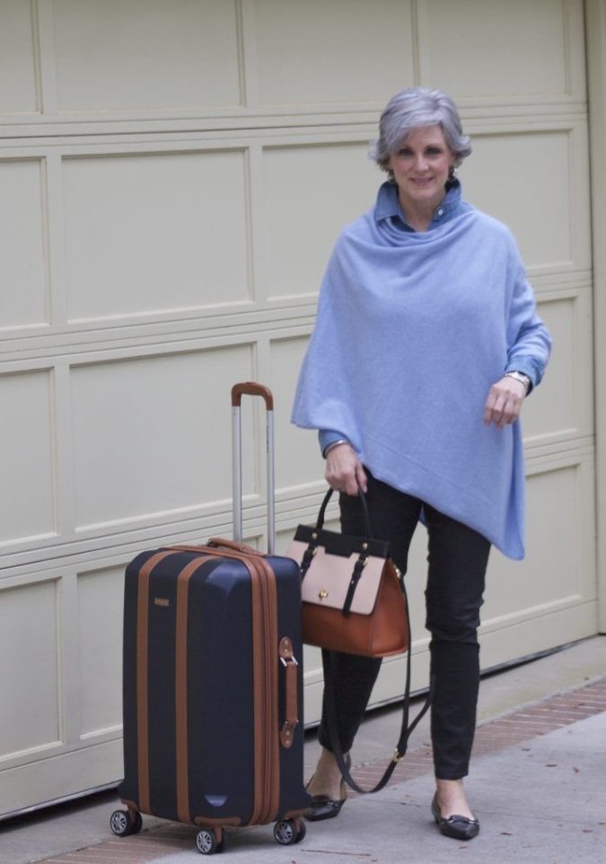 80+ Fabulous Outfits for Women Over 50 81 Poncho long sleeve and trousers 1 80+ Fabulous Outfits for Women Over 50 - 81