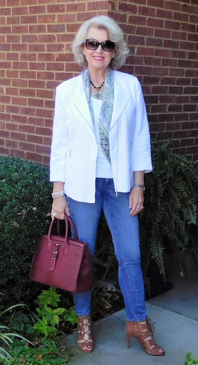 Suit and jean . 120+ Trendy Casual Clothes For 60 year Old Woman - 9 trendy casual clothes for 60 year old woman