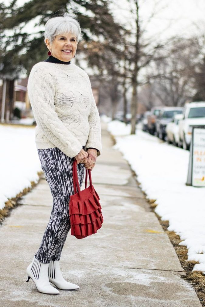 trendy casual clothes for 60-year old woman