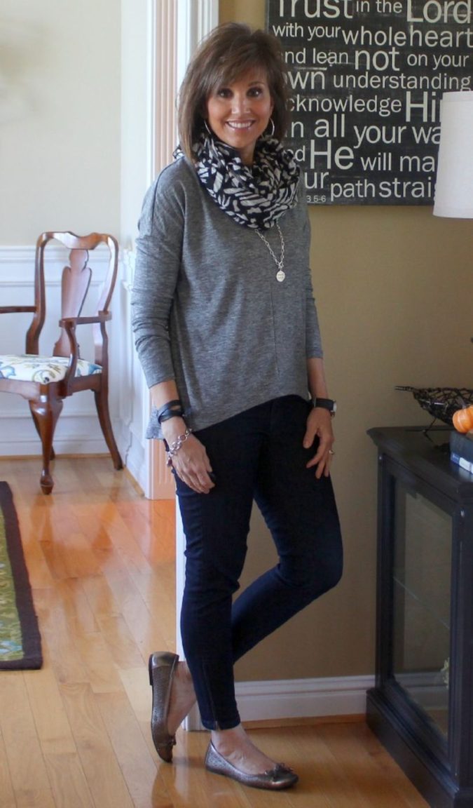 Sweater and pants. 2 120+ Trendy Casual Clothes For 60 year Old Woman - 13 trendy casual clothes for 60 year old woman