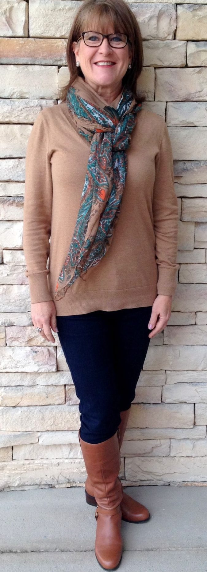 120+ Trendy Casual Clothes For 60 year Old Woman 18 Sweater and pants. 120+ Trendy Casual Clothes For 60 year Old Woman - 15 trendy casual clothes for 60 year old woman