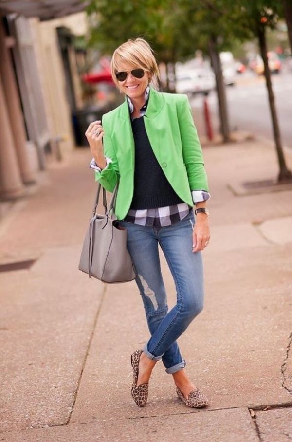 blazer and jeans. 80+ Fabulous Outfits for Women Over 50 - 12