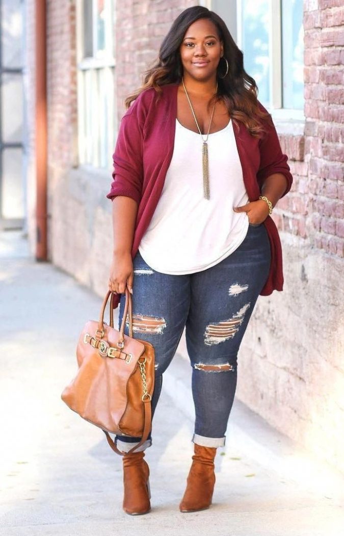 distressed jeans 2 70+ Stylish Plus-Size Fashion Trends - 69
