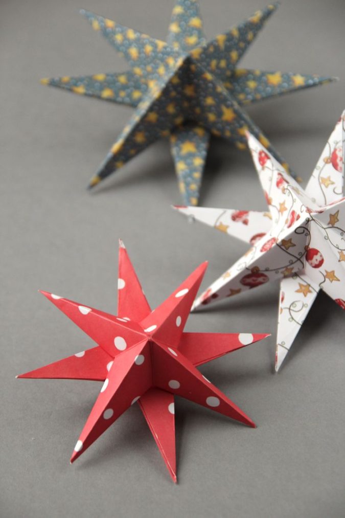 3D paper decorations. 1 60+Untraditional Christmas Decorations to Transform Your Home Look This Year - 47
