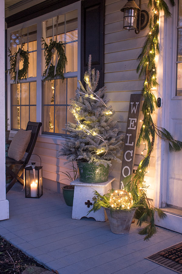 45+ Christmas Lights Decorations to Let Outdoor Area Twinkle 53 Christmas decorations. 2 45+ Christmas Lights Decorations to Let Outdoor Area Twinkle - 53