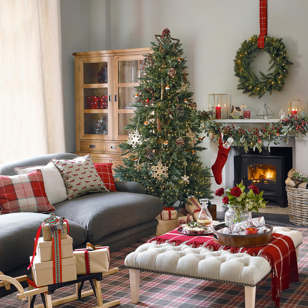 How to Bring Joy to Your Home at This Christmas Season 24 Christmas decorations. 3 How to Bring Joy to Your Home at This Christmas Season - 24