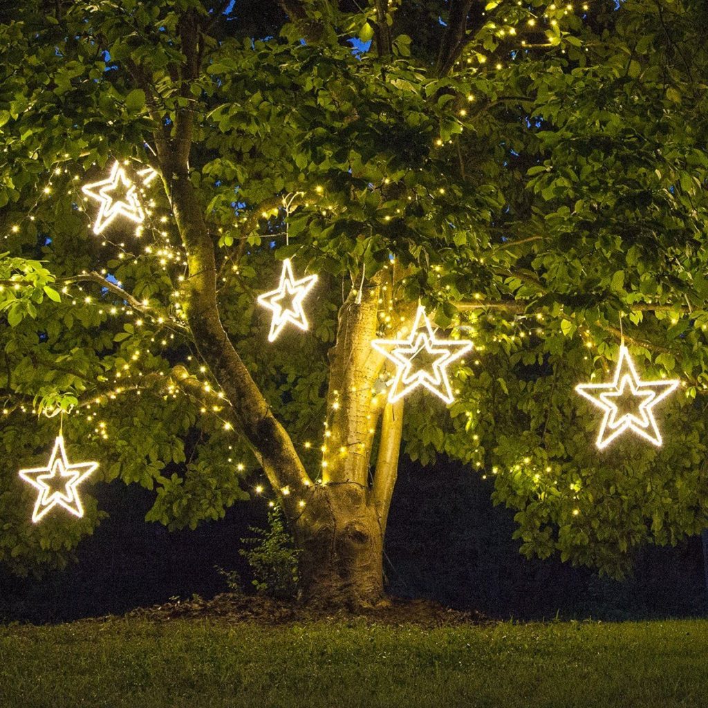 45+ Christmas Lights Decorations to Let Outdoor Area Twinkle 54 Christmas lights... 45+ Christmas Lights Decorations to Let Outdoor Area Twinkle - 54