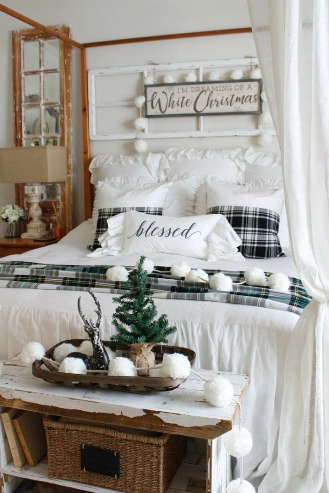 Guest Room. 1 50+ Guest Room Christmas Decorations to Make Before Christmas Arriving - 12 Guest Room Christmas Decorations