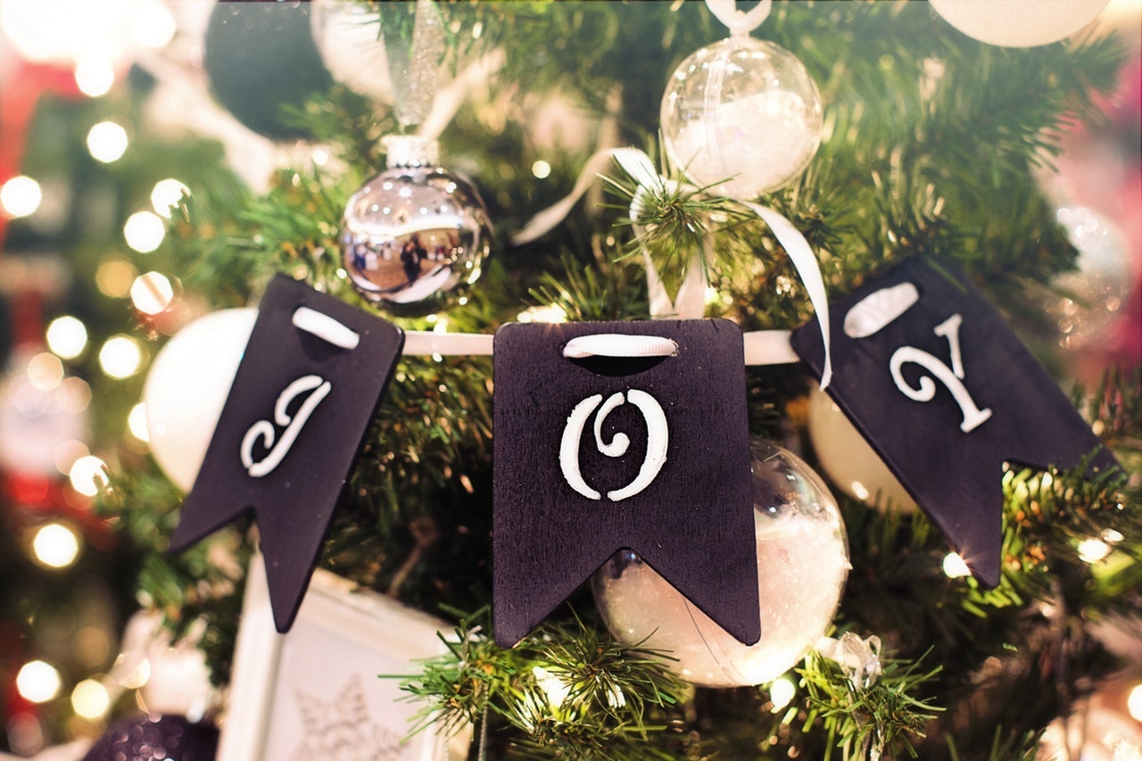 Give Your Home a New Festive Christmas with +90 Themes & Ideas 8 Personalized Themes. Give Your Home a New Festive Christmas with +90 Themes & Ideas - 8