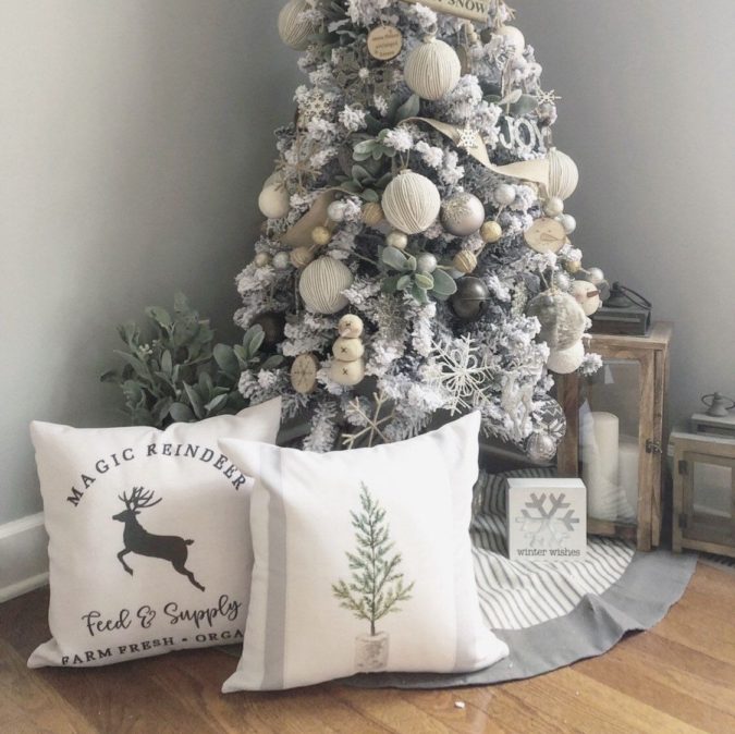 50+ Guest Room Christmas Decorations to Make Before Christmas Arriving 57 Pillows Cushions.MM 50+ Guest Room Christmas Decorations to Make Before Christmas Arriving - 57 Guest Room Christmas Decorations