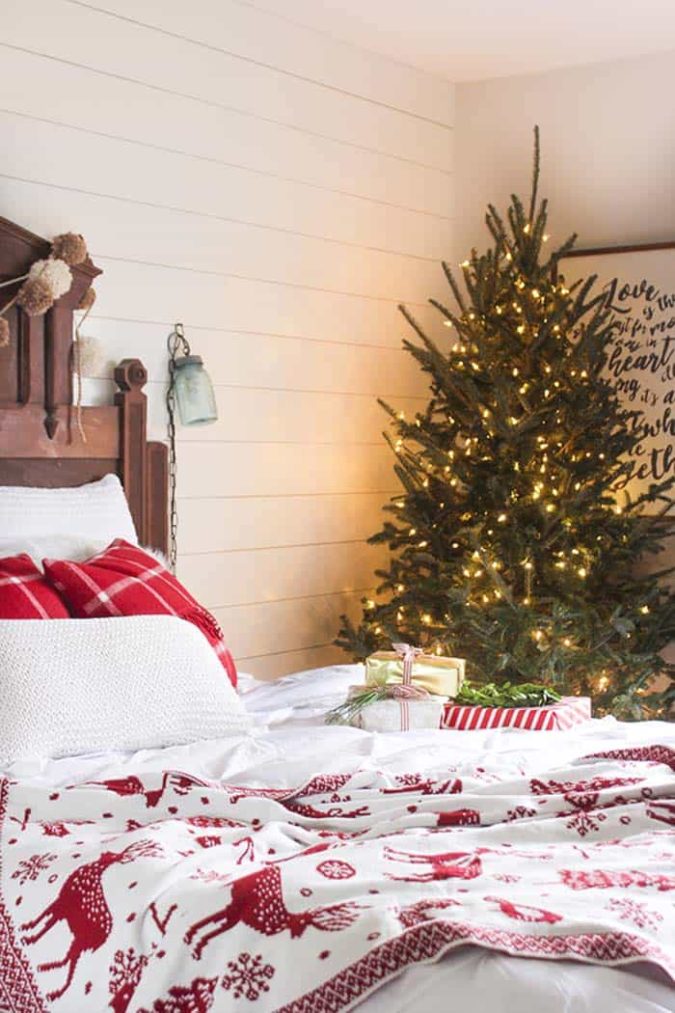 Rustic Country. 4 Give Your Home a New Festive Christmas with +90 Themes & Ideas - 17