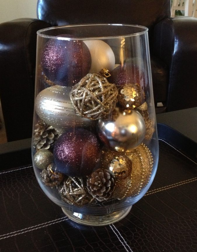 Shiny-Ornaments..-1-675x862 60+ Creative Christmas Decoration Ways for Your Home
