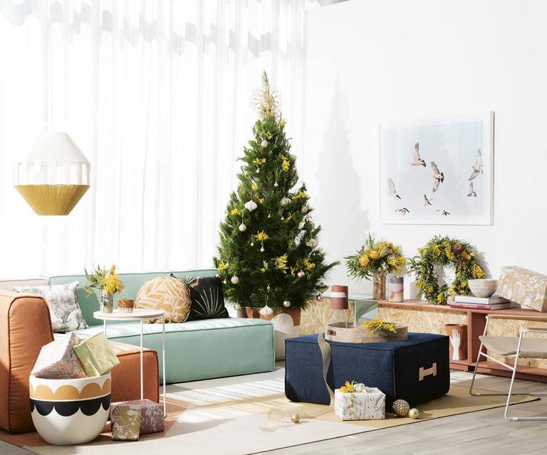 The Christmas tree. 1 50+ Top Christmas Tree Decoration Ideas - 53