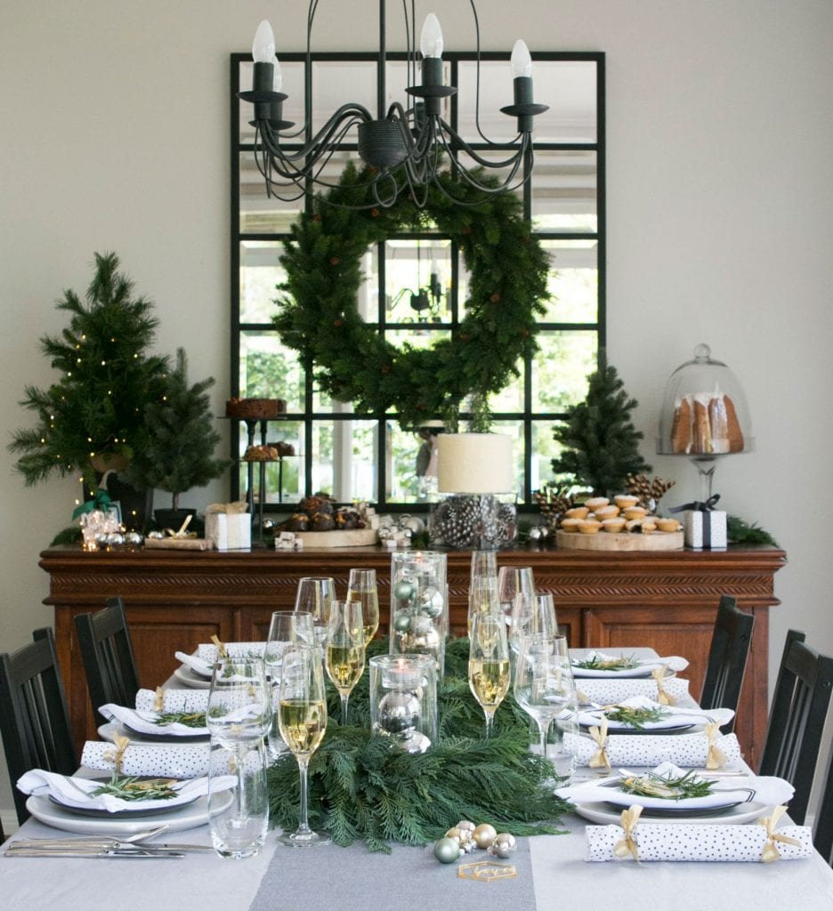 centerpiece.. How to Bring Joy to Your Home at This Christmas Season - 40