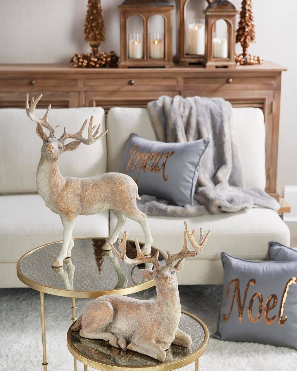 How to Bring Joy to Your Home at This Christmas Season 28 christmas decor ideas. 1 How to Bring Joy to Your Home at This Christmas Season - 28