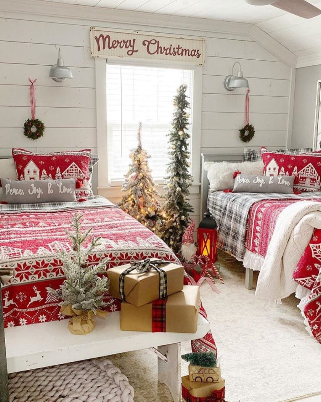 How to Bring Joy to Your Home at This Christmas Season 49 christmas decor ideas. 3 How to Bring Joy to Your Home at This Christmas Season - 49