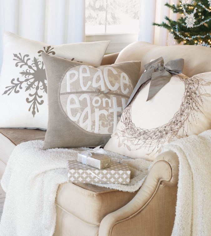 christmas pillows. 70+ Brilliant Ideas for This Year Christmas Decoration - 54