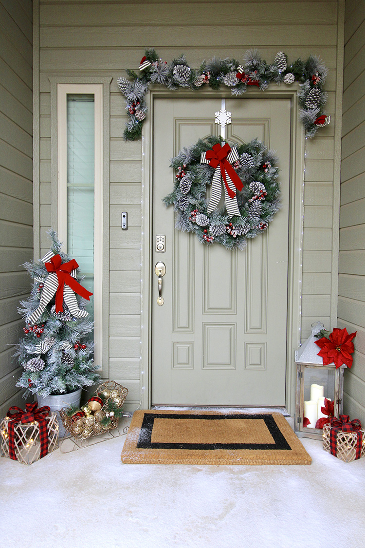 45+ Christmas Lights Decorations to Let Outdoor Area Twinkle 21 outdoor christmas 45+ Christmas Lights Decorations to Let Outdoor Area Twinkle - 21
