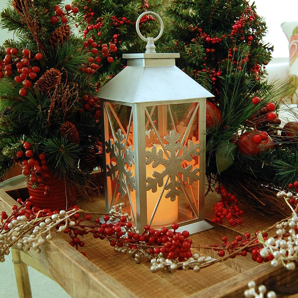 70+ Creative Christmas Decorations to Do 29 outdoors lighting. 1 70+ Creative Christmas Decorations to Do - 29