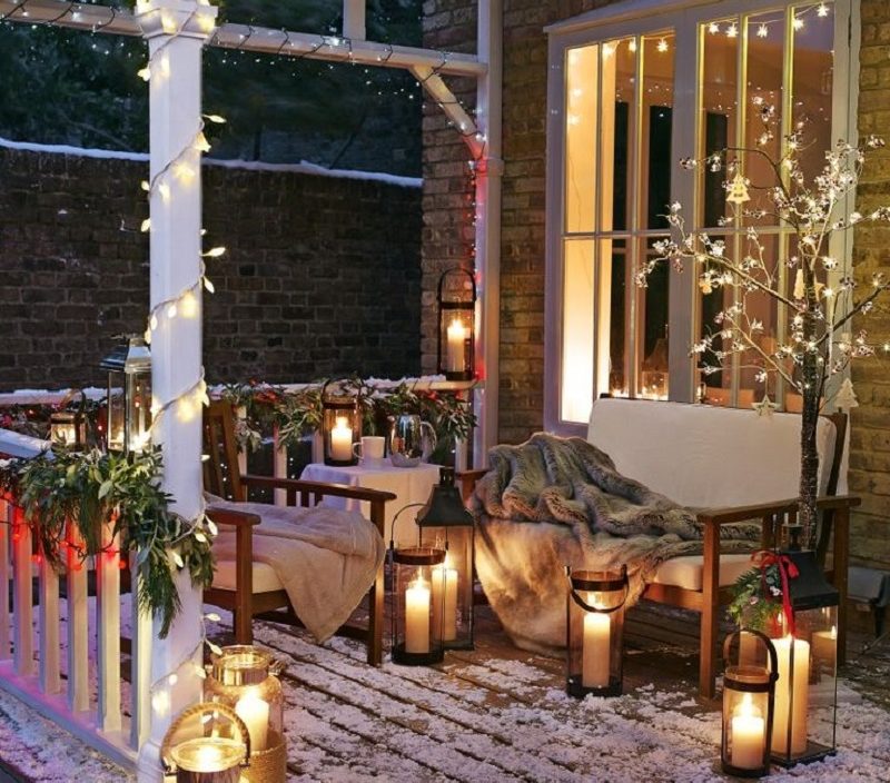 outdoors-lighting.. 70+ Creative Christmas Decorations to Do in 2021