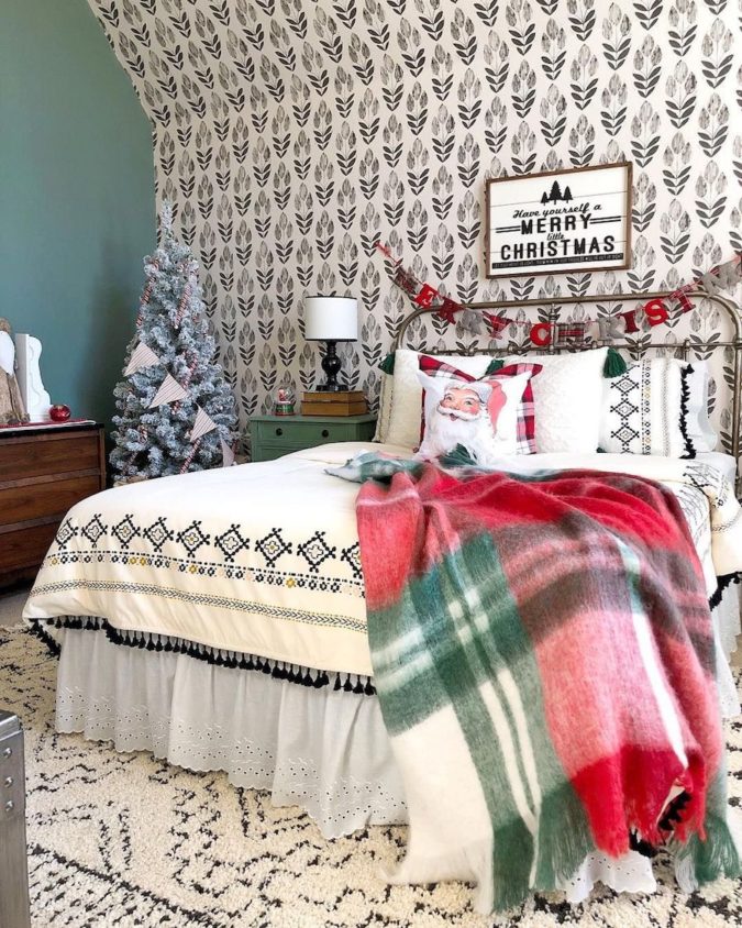 simple Guest Room.. 3 50+ Guest Room Christmas Decorations to Make Before Christmas Arriving - 10 Guest Room Christmas Decorations