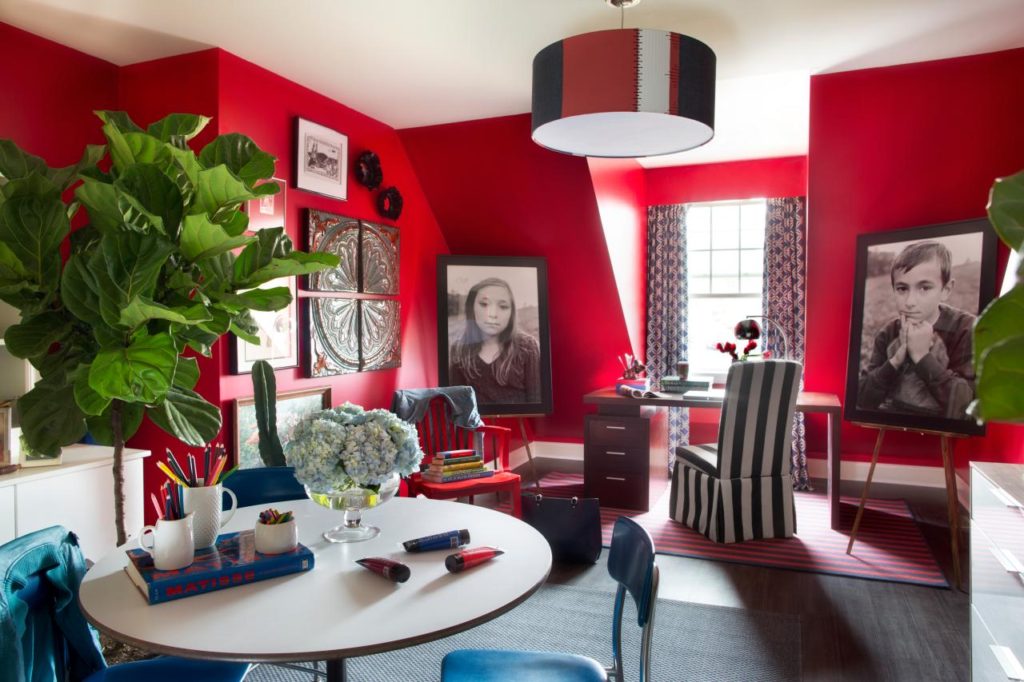 Bold wall colors 70+ Outdated Decorating Trends and Ideas Coming Back - 58